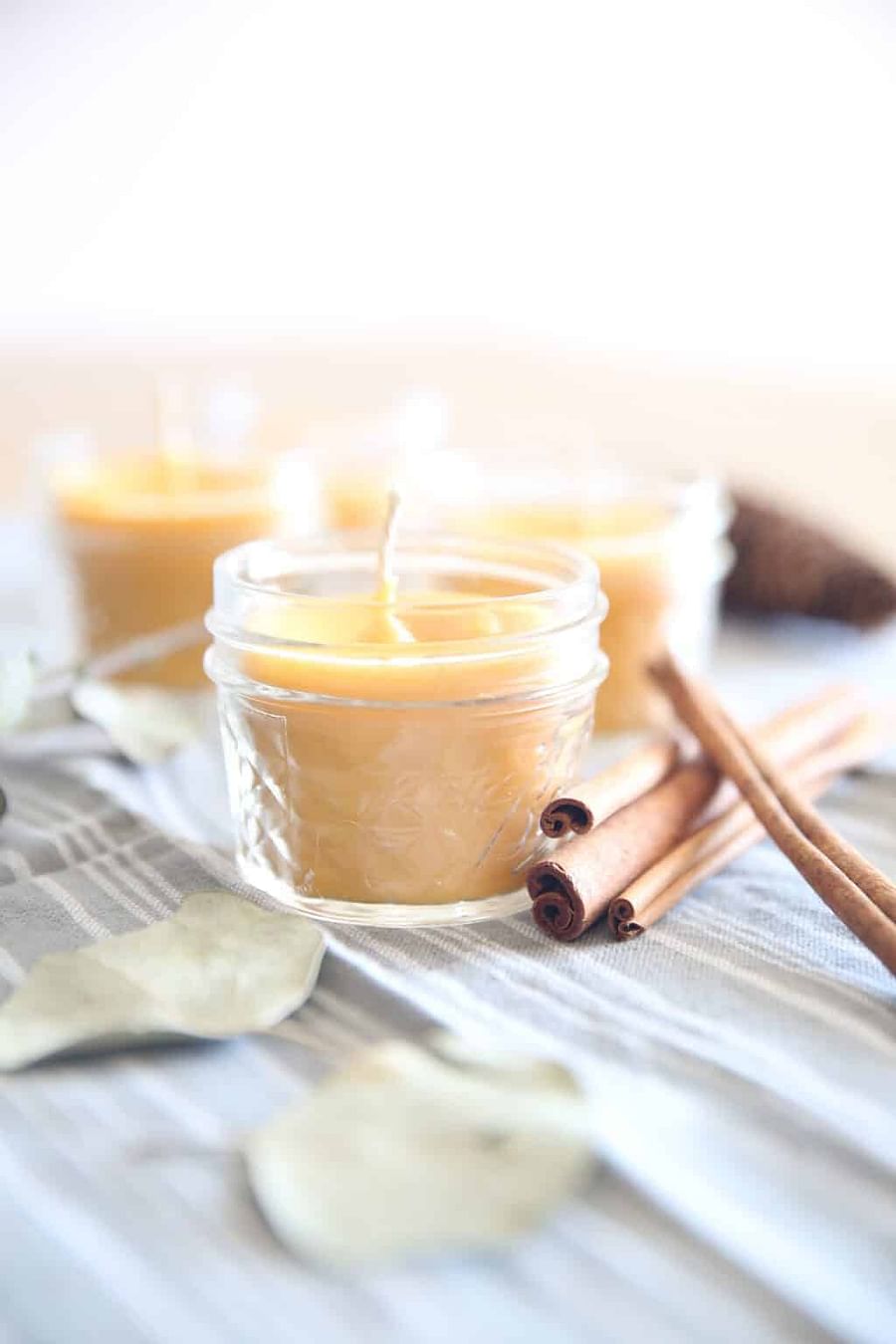 scenting beeswax candles with essential oils